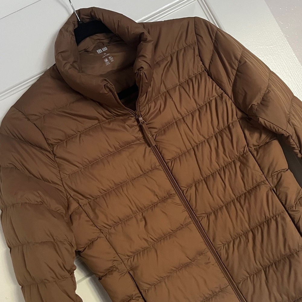 Uniqlo Women's Ultra Light Down Puffer Jacket